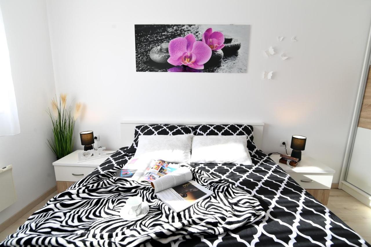 Appartement Rossy à Rijeka Extérieur photo