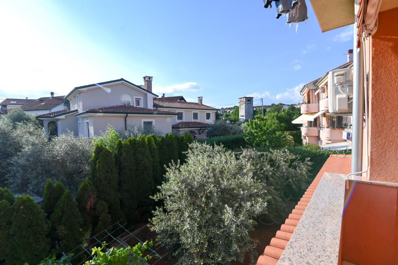 Appartement Rossy à Rijeka Extérieur photo